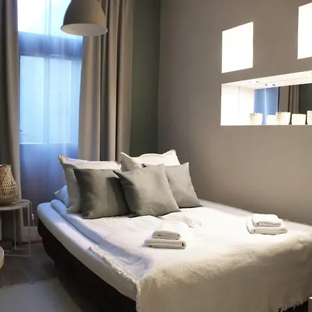 Euro-Room-2